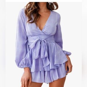 🪻Woman's ruffled hem long sleeve Romper🪻